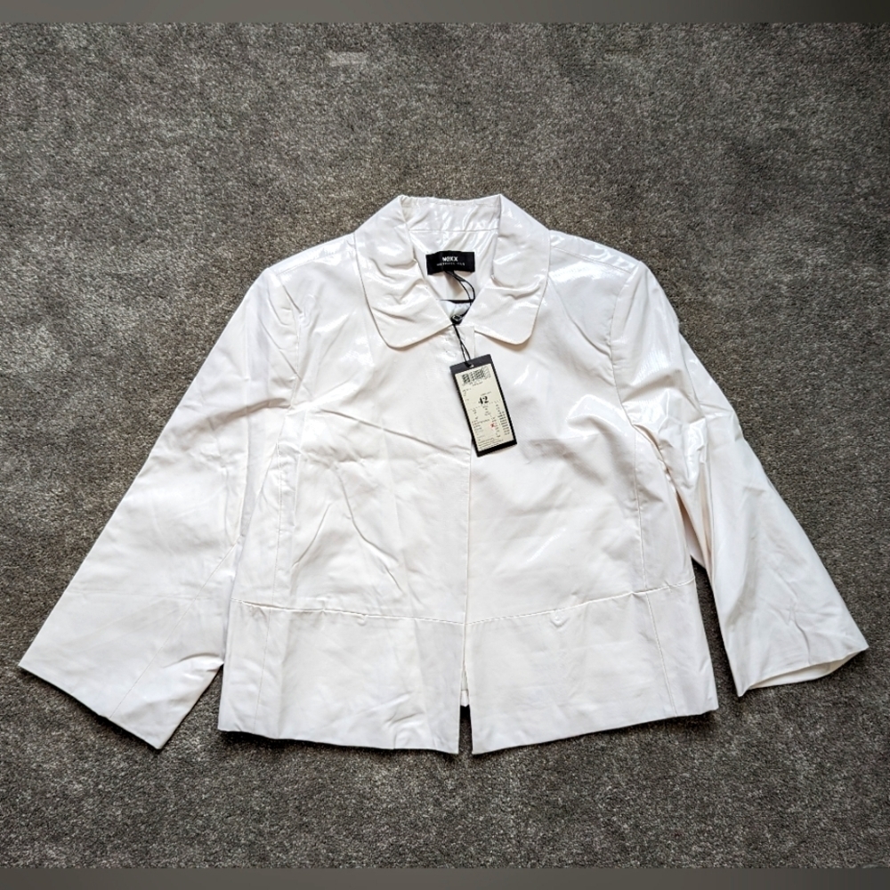 Mexx Metropolitan white one snap button faux leather cape jacket women's 12